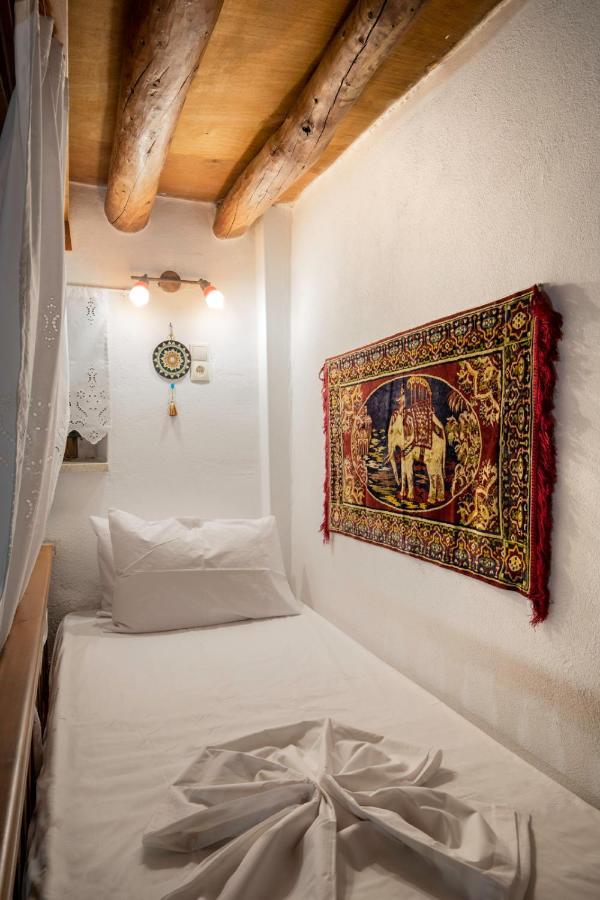 "Finio" Traditional House Apartment Archangelos  Exterior photo