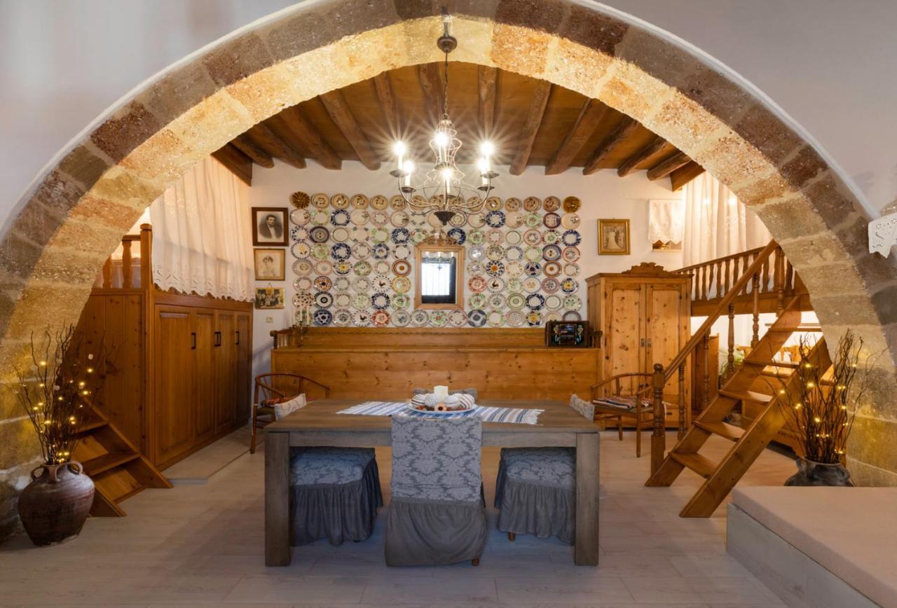 "Finio" Traditional House Apartment Archangelos  Exterior photo