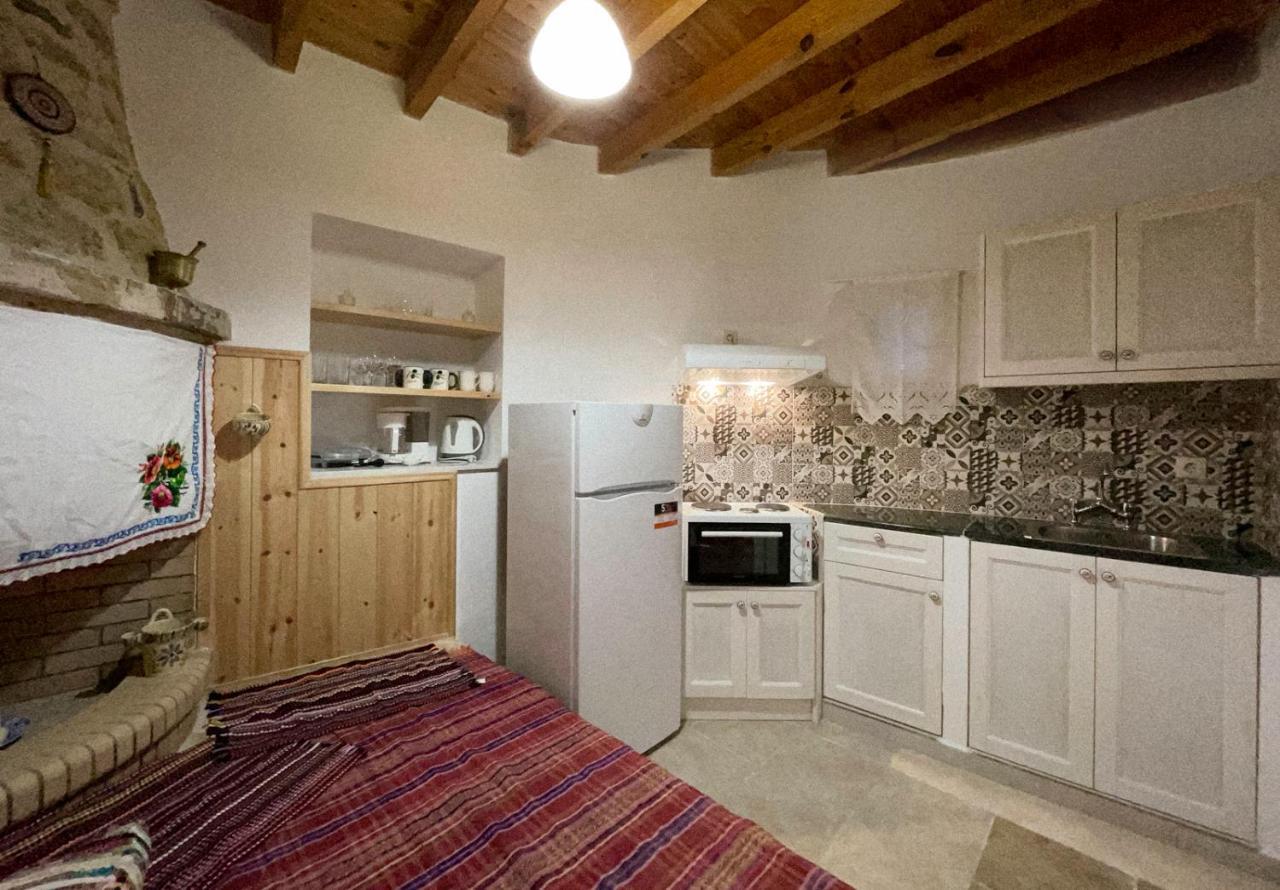 "Finio" Traditional House Apartment Archangelos  Exterior photo